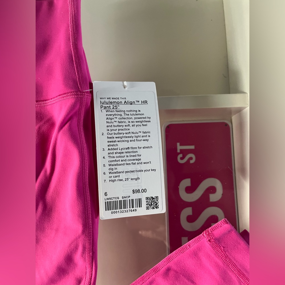 Lululemon ALIGN leggings 25” - Picture 6 of 7